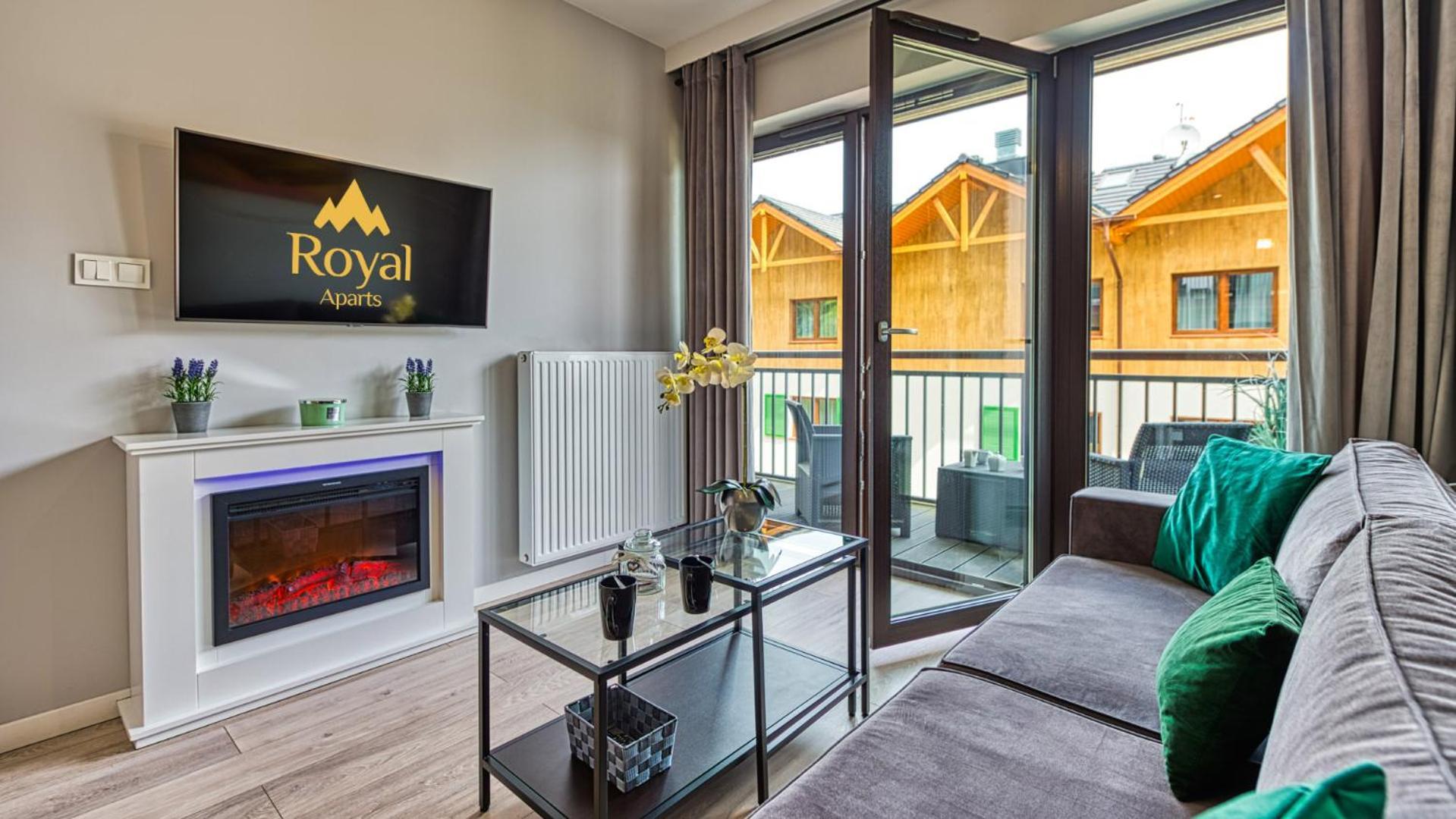 Apartamento Karpatia By Royal Aparts *